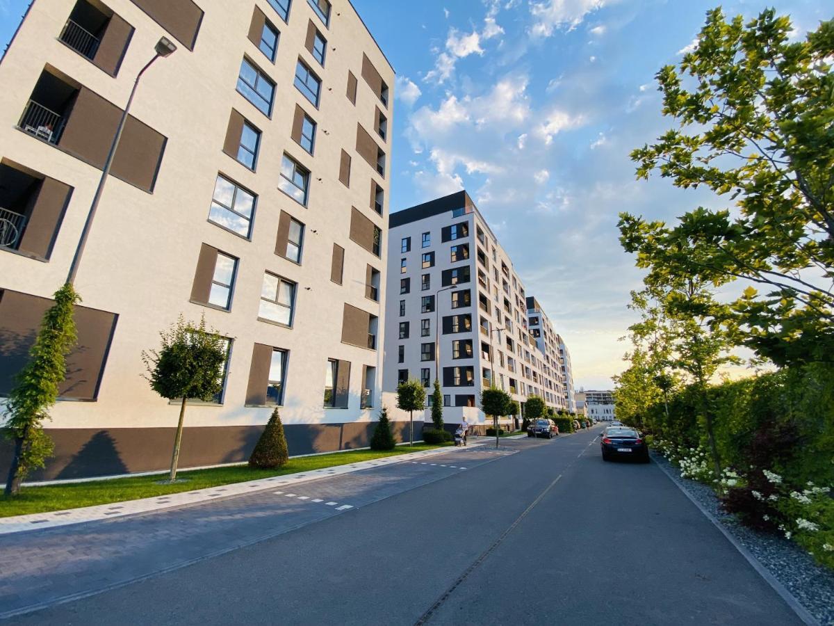 Deluxe Apartment With Balcony And Private Parking In Colvmna Residence Клуж-Напока Екстер'єр фото